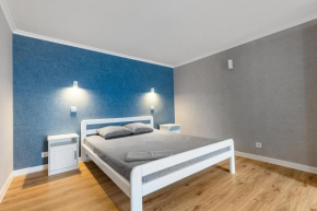 18 Deribasivska Street Jacuzzi Apartment